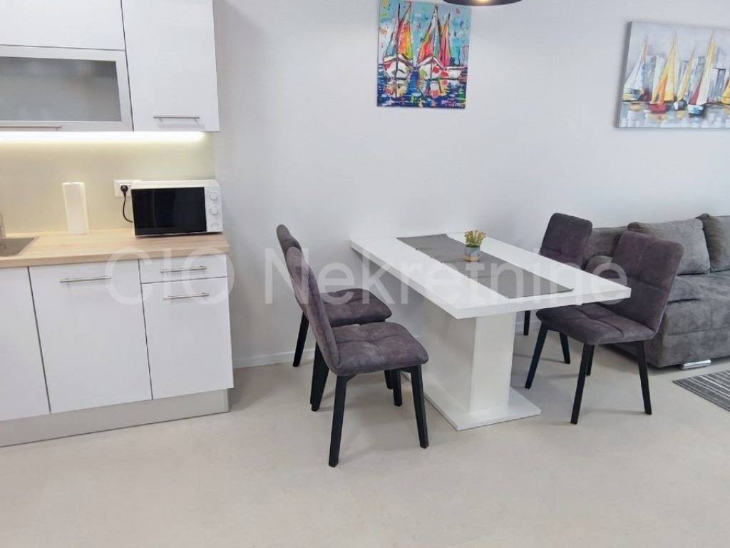 Flat in a new building, Rent, Split, Split