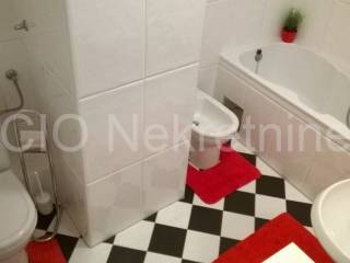 Flat in building, Rent, Split, Split