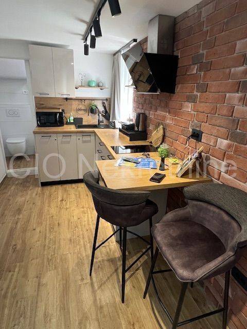 Flat in a house, Sale, Split, Split