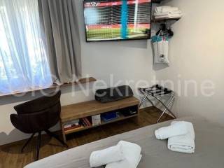 Flat in a house, Sale, Split, Split