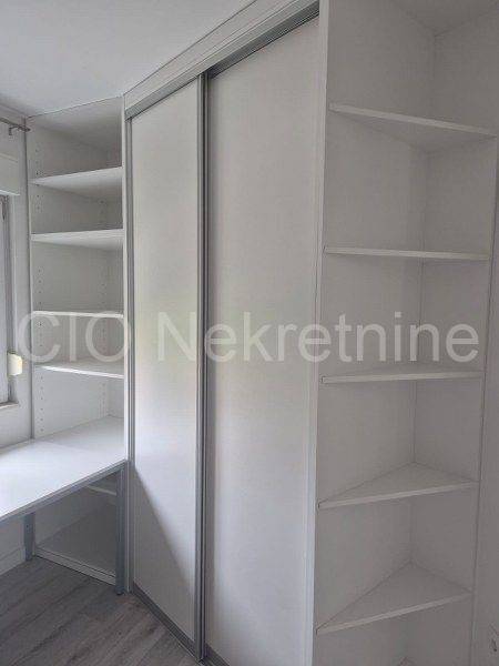 Flat in a building, Rent, Kaštela, Kaštel Kambelovac