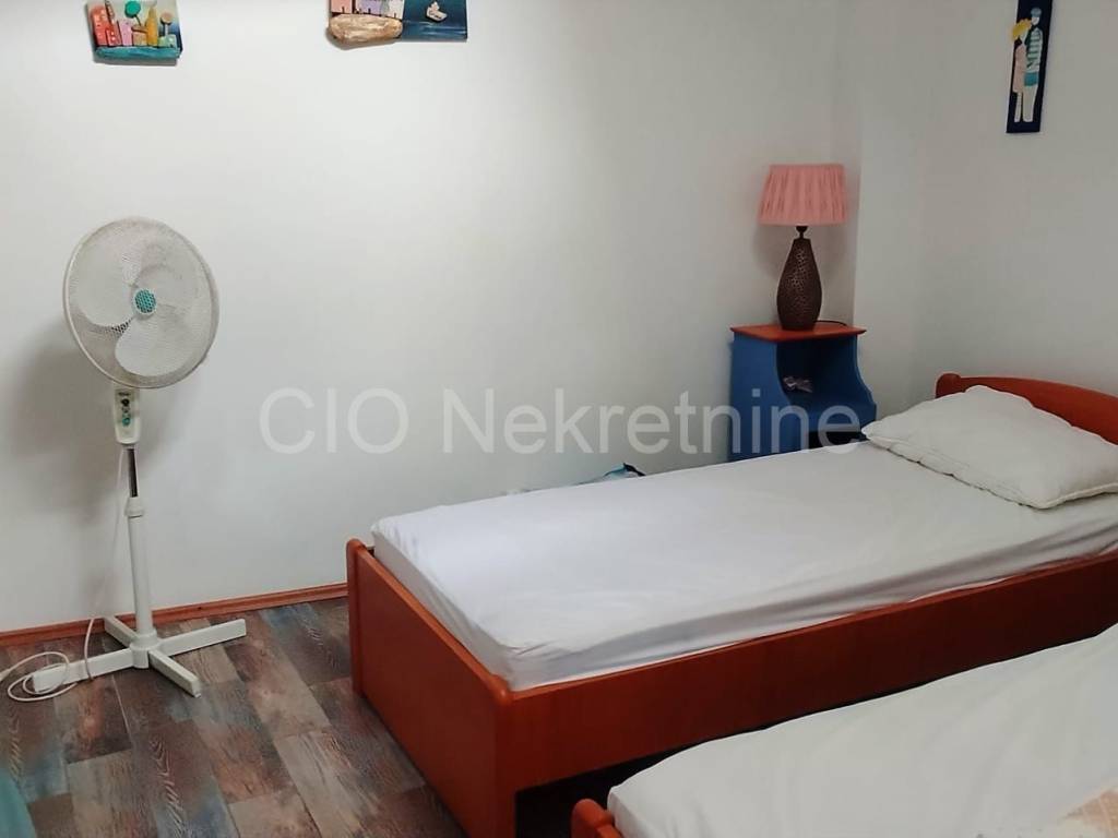 One-storey house, Sale, Split, Split