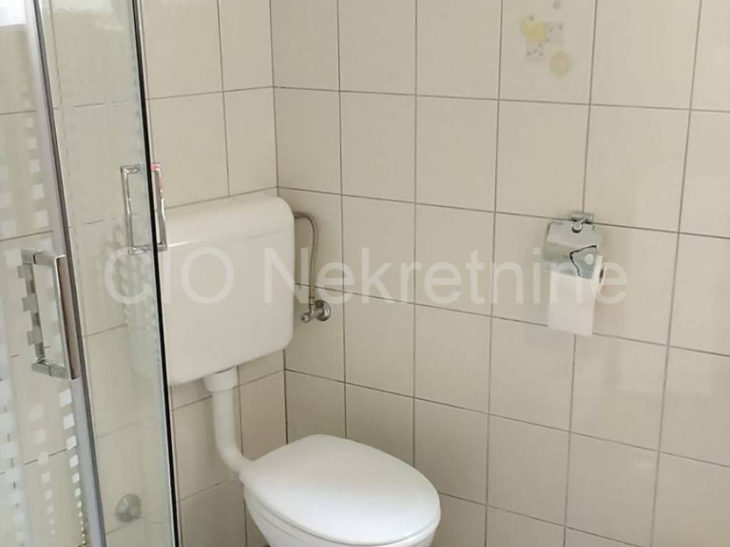 One-storey house, Sale, Split, Split