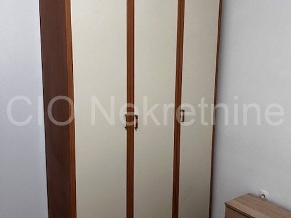 Flat in a building, Rent, Split, Split