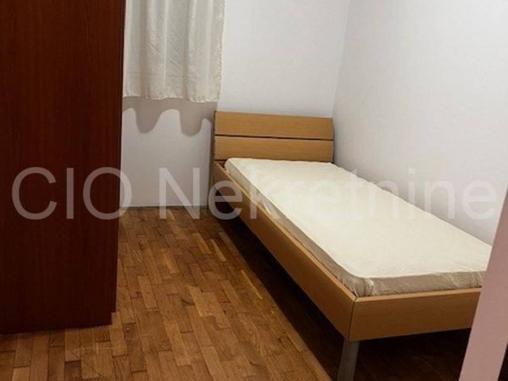 Flat in a building, Rent, Split, Split