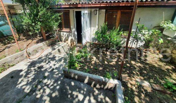 Detached house, Sale, Split, Split