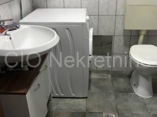Flat in a building, Sale, Okrug, Okrug Gornji