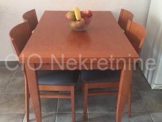 Flat in a building, Sale, Okrug, Okrug Gornji
