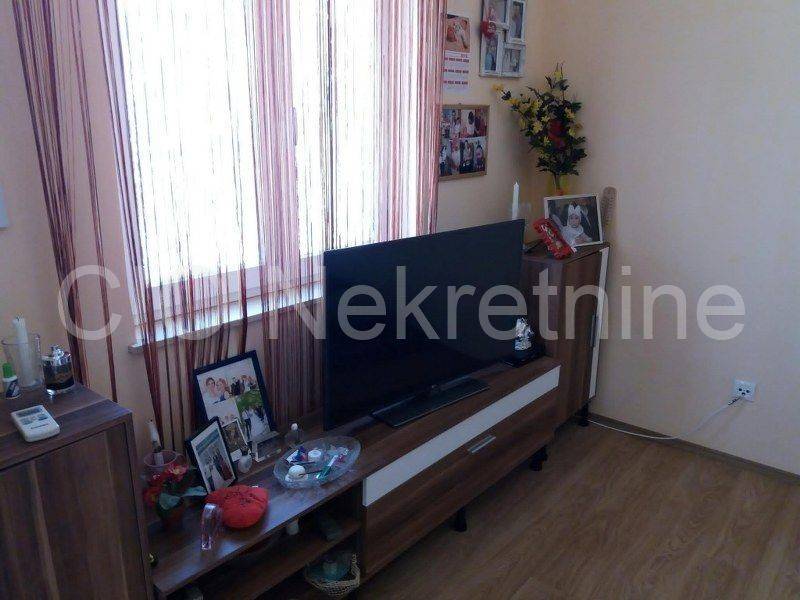 Flat in a house, Rent, Podstrana, Podstrana