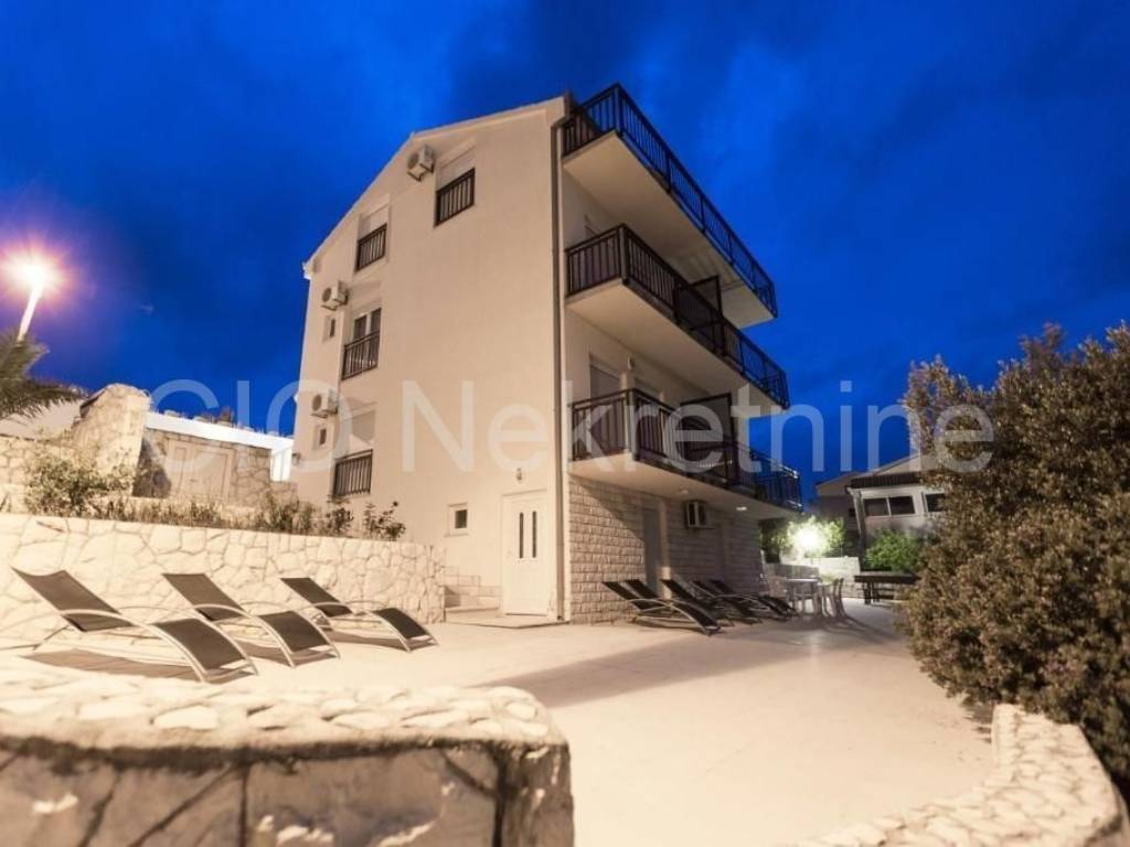 Apartmant house, Sale, Okrug, Okrug Donji