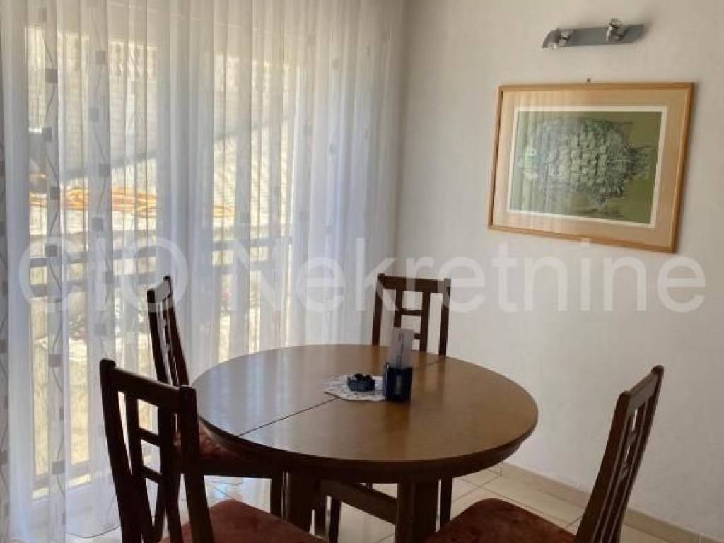 Apartmant house, Sale, Okrug, Okrug Donji
