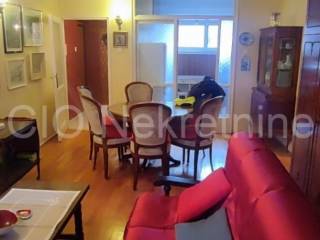 Flat in a building, Sale, Split, Split