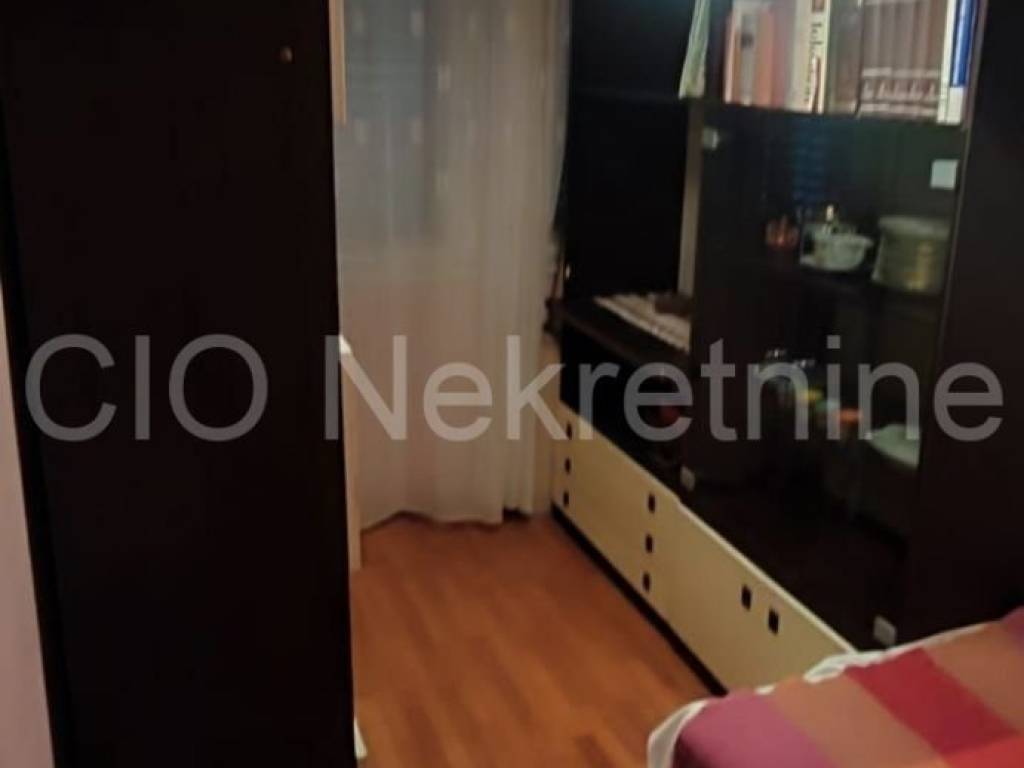 Flat in a building, Sale, Split, Split