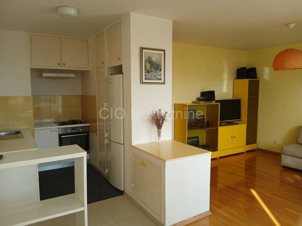 Flat in a building, Sale, Split, Split