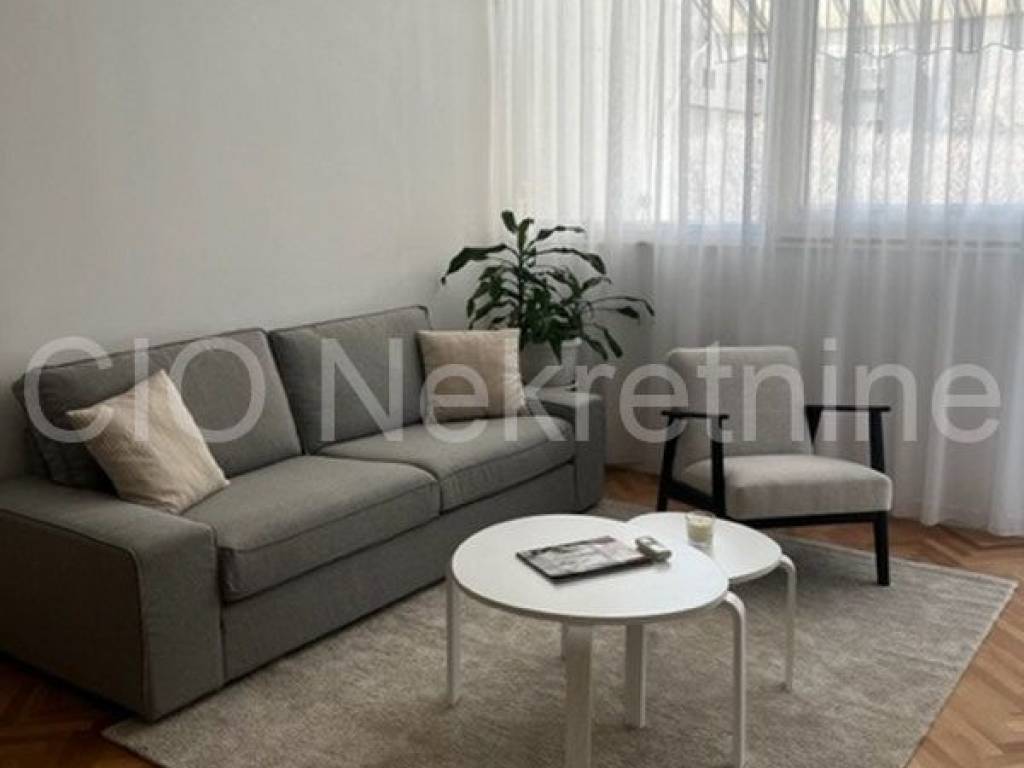 Flat in a building, Rent, Split, Split