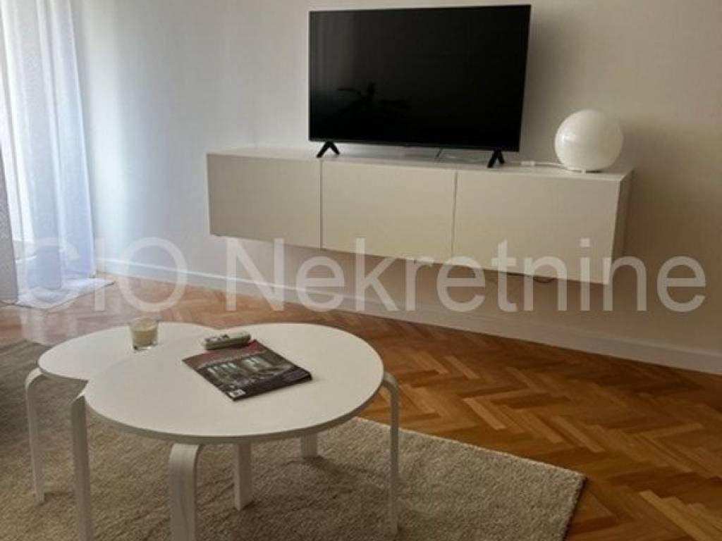 Flat in a building, Rent, Split, Split