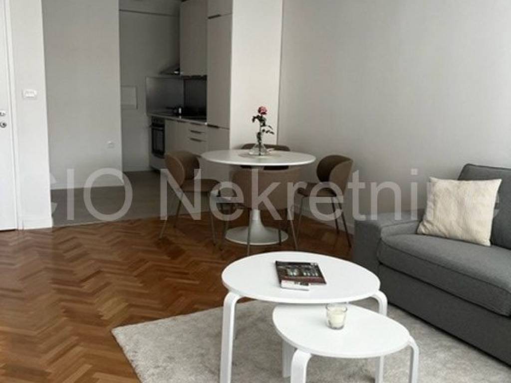 Flat in a building, Rent, Split, Split