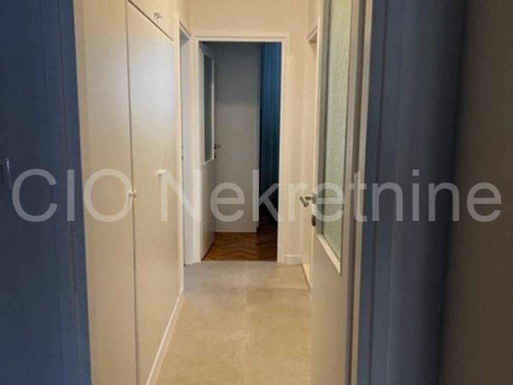 Flat in a building, Rent, Split, Split