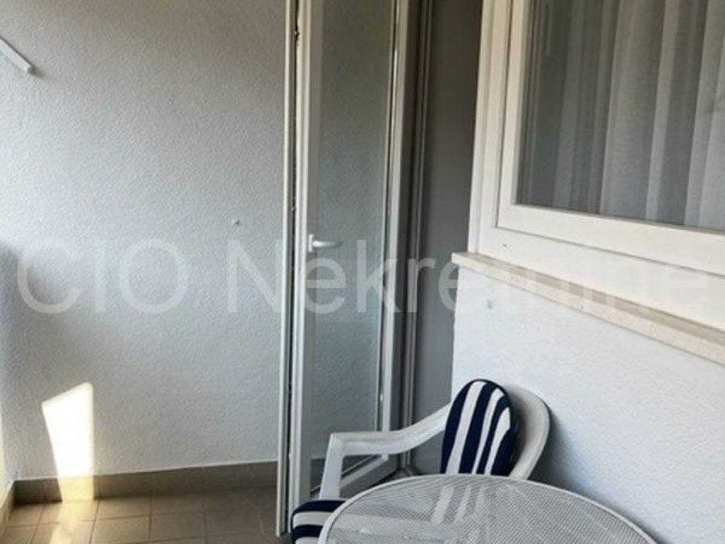 Flat in a building, Rent, Split, Split