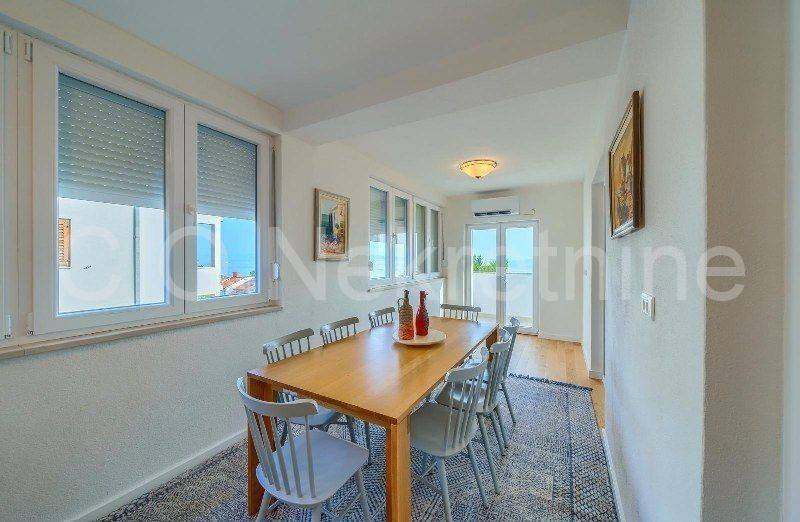 Flat in a house, Rent, Split, Split