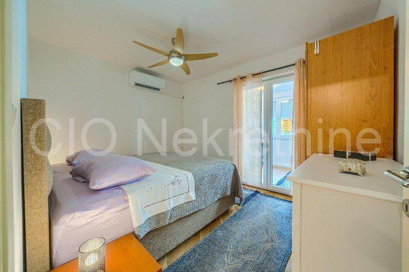 Flat in a house, Rent, Split, Split