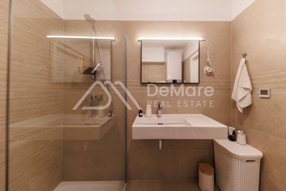 Flat in a building, Sale, Zadar, Zadar