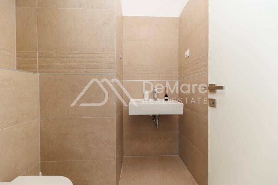 Flat in a building, Sale, Zadar, Zadar
