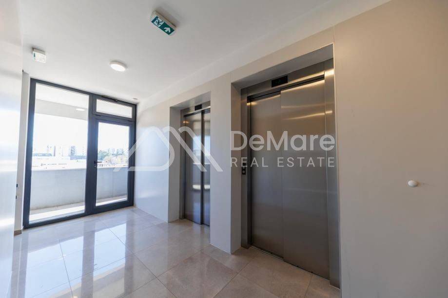 Flat in a building, Sale, Zadar, Zadar