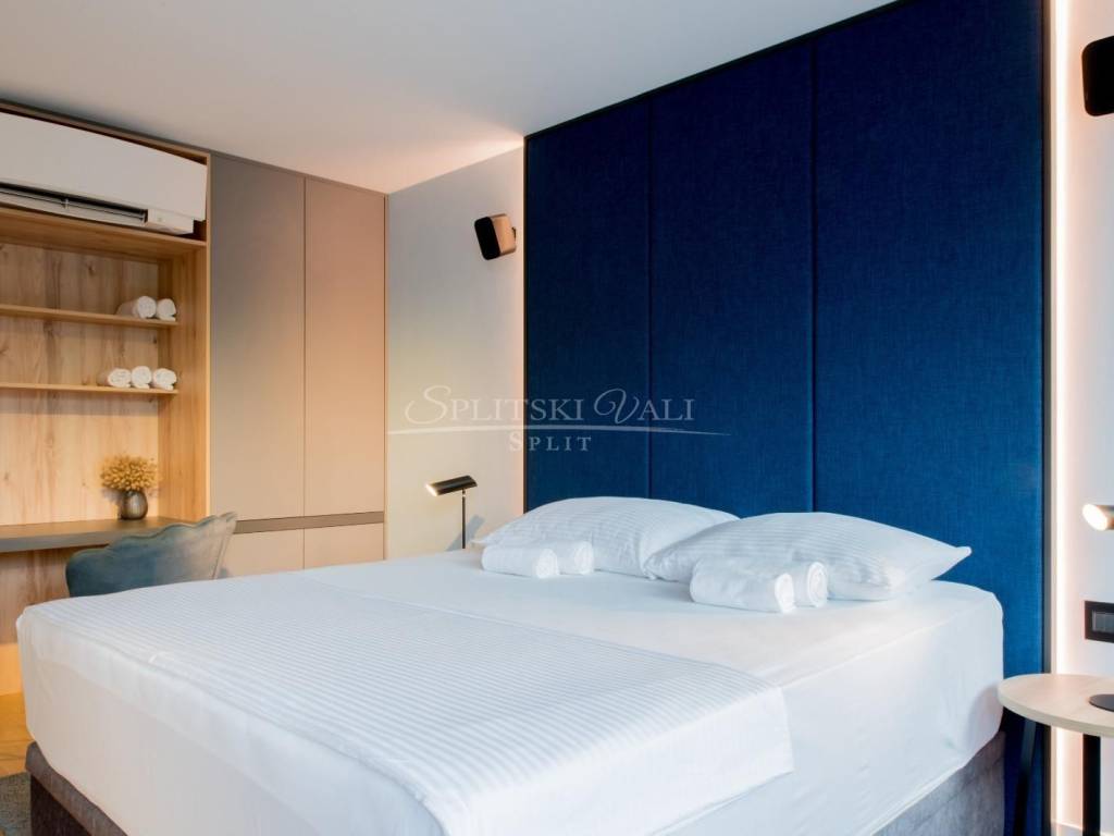 Flat in a building, Rent, Split, Split