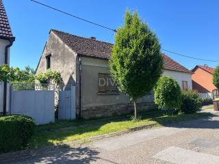 One-storey house, Sale, Slavonski Brod, Slavonski Brod