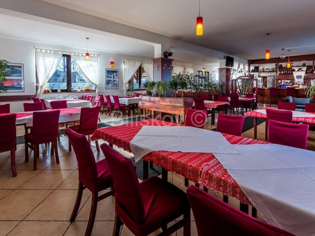 Hospitality and tourism unit, Sale, Delnice, Dedin