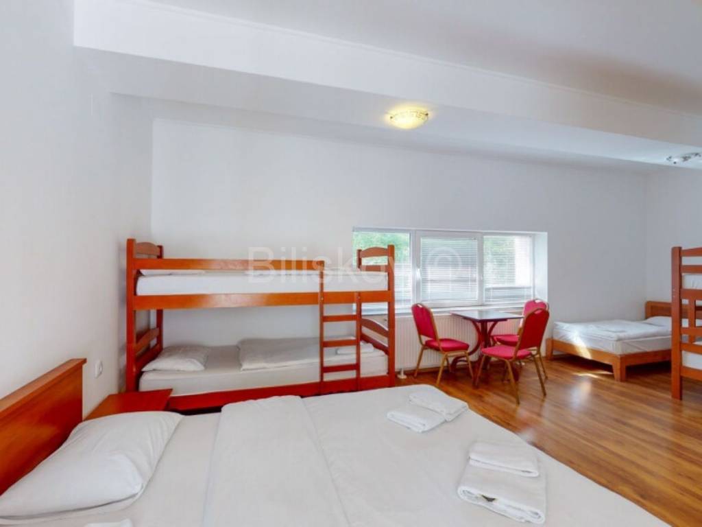 Hospitality and tourism unit, Sale, Delnice, Dedin