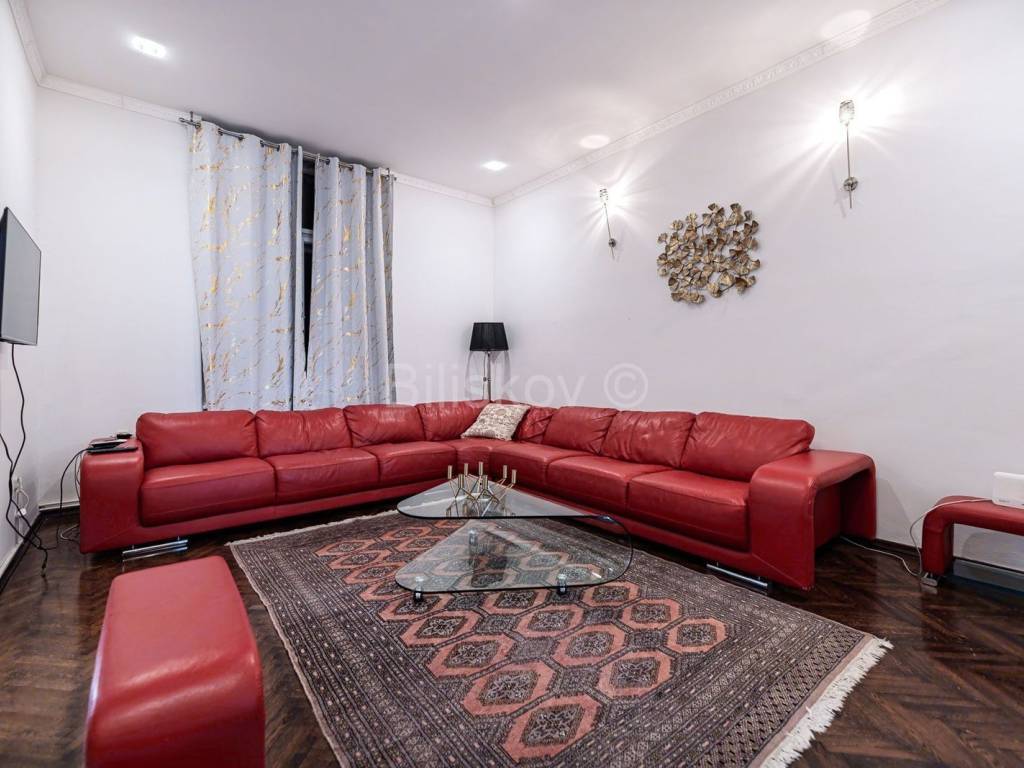 Flat in a building, Sale, Zagreb, Donji Grad