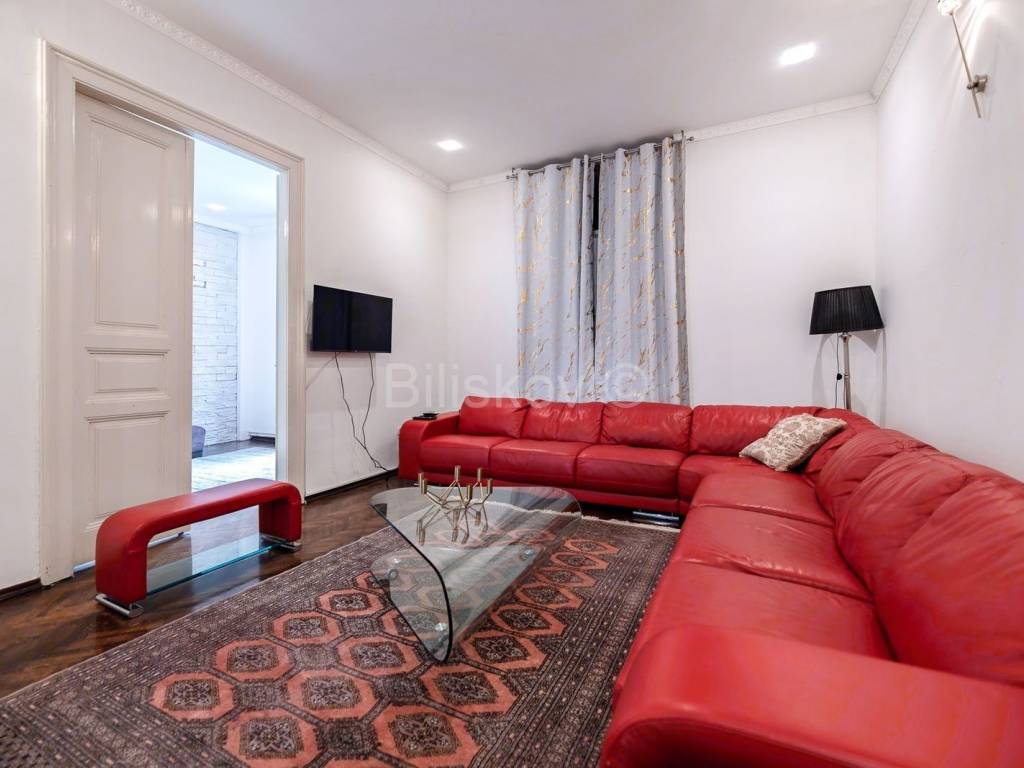 Flat in a building, Sale, Zagreb, Donji Grad