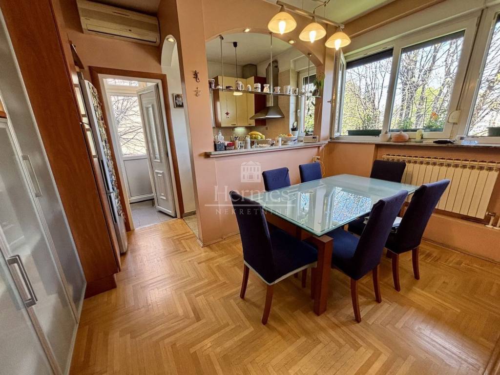 Flat in a building, Sale, Zagreb, Maksimir