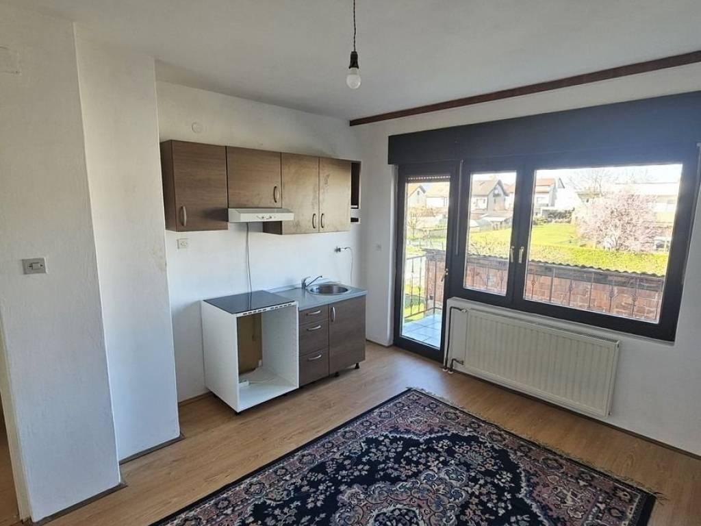 Flat in a house, Rent, Velika Gorica - Okolica, Velika Mlaka