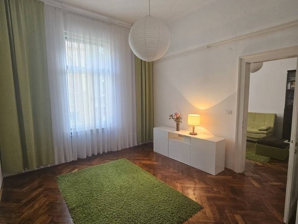 Flat in a building, Rent, Zagreb, Donji Grad