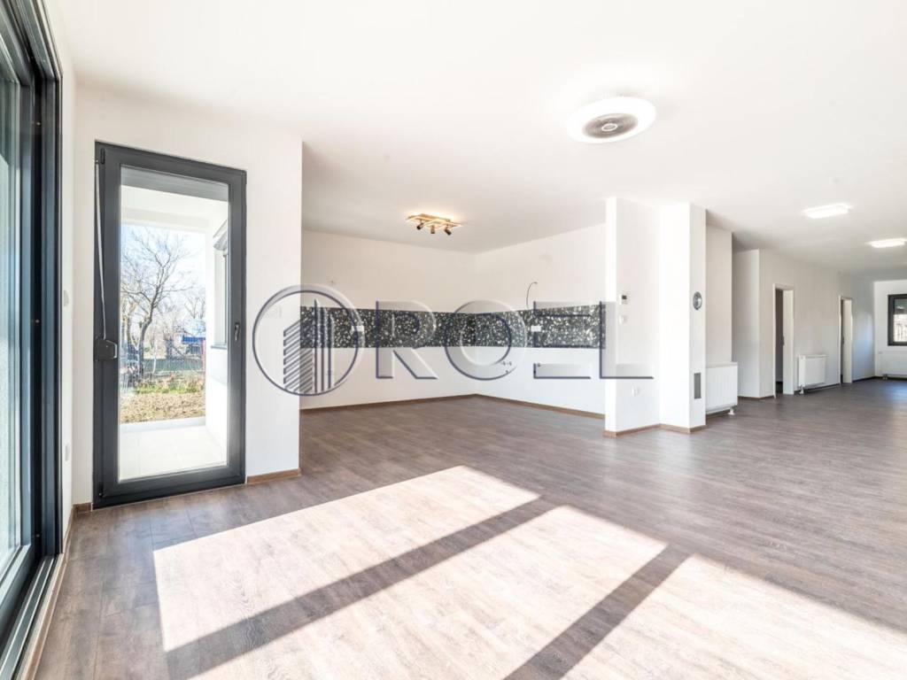 One-storey house, Sale, Zagreb - Okolica, Strmec