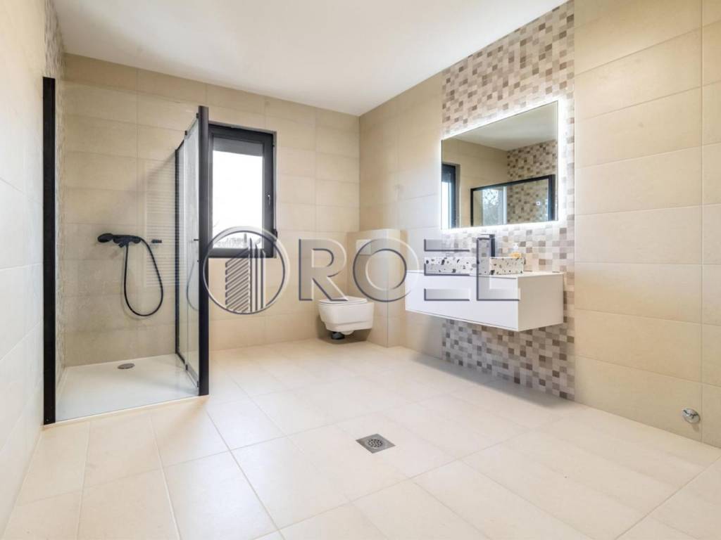 One-storey house, Sale, Zagreb - Okolica, Strmec