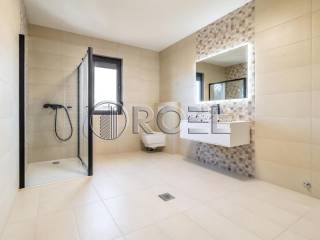 One-storey house, Sale, Zagreb - Okolica, Strmec