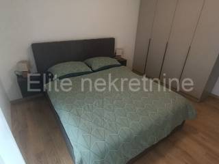 Stan u zgradi, Najam, Rijeka, Zapad