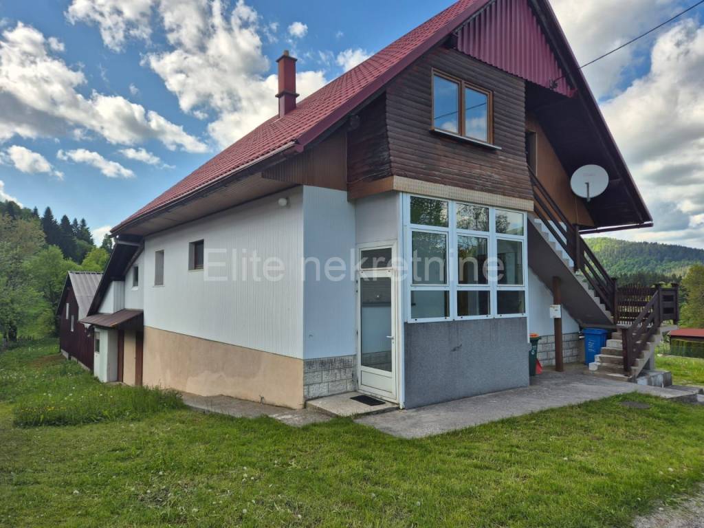Dvojna kuća, Prodaja, Mrkopalj, Sunger