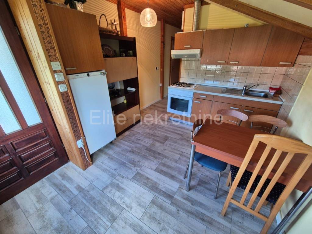 Dvojna kuća, Prodaja, Mrkopalj, Sunger