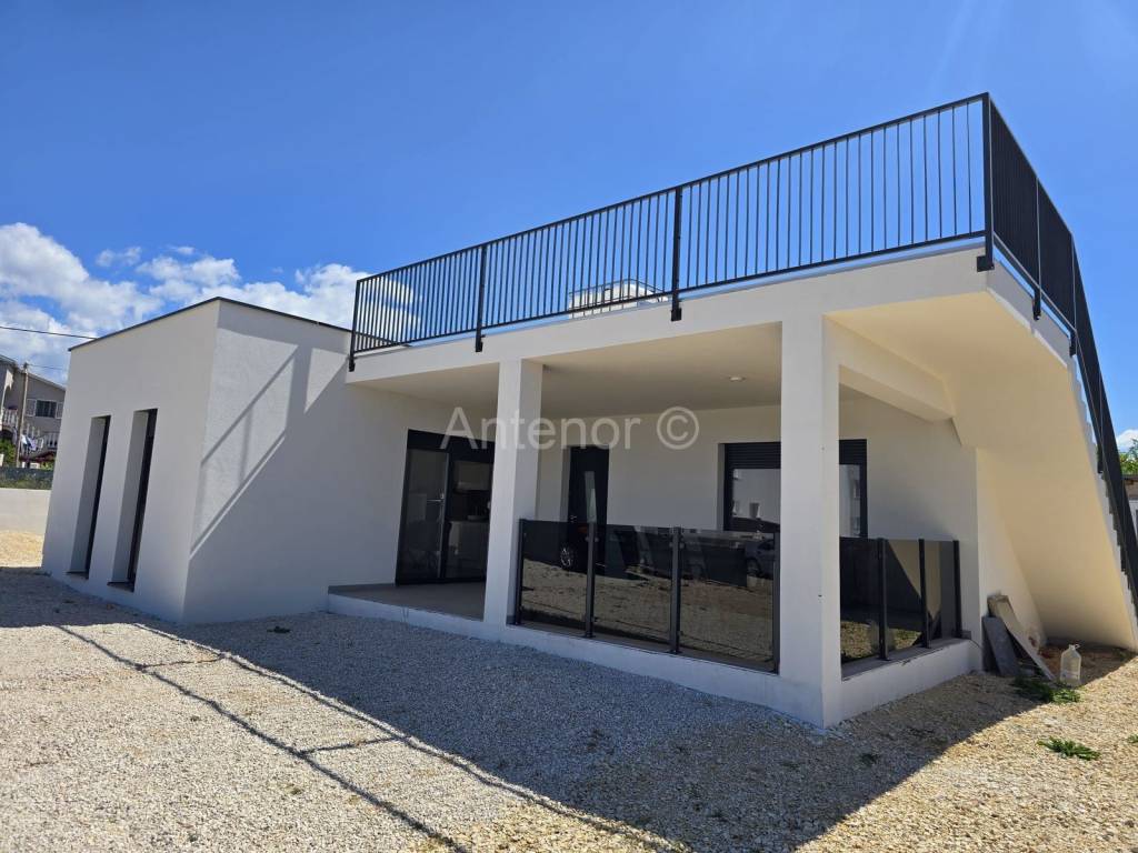 Samostojeća kuća, Prodaja, Vrsi, Vrsi