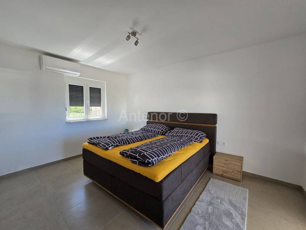 Samostojeća kuća, Prodaja, Vrsi, Vrsi