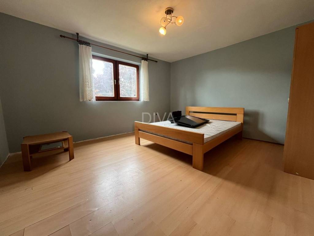 Kuća prizemnica, Prodaja, Podcrkavlje, Podcrkavlje
