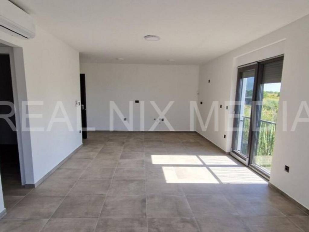 Luksuzni apartman, Prodaja, Privlaka, Privlaka