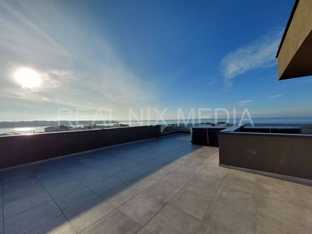 Apartman na moru, Prodaja, Privlaka, Privlaka