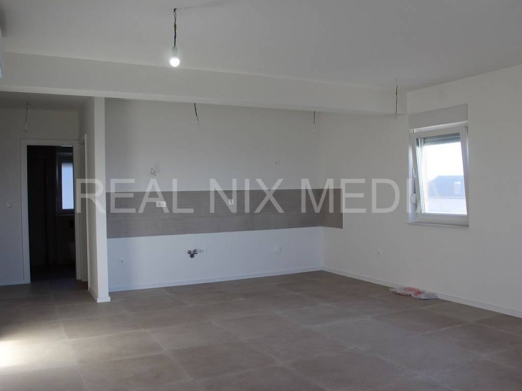 Apartman na moru, Prodaja, Privlaka, Privlaka