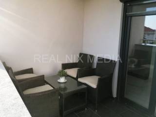 Apartman na moru, Prodaja, Nin, Zaton